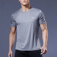 High Quality Polyester Men Running T Shirt Quick Dry Fitness Shirt Training Exercise Clothes Gym Sport Shirt Tops Lightweight