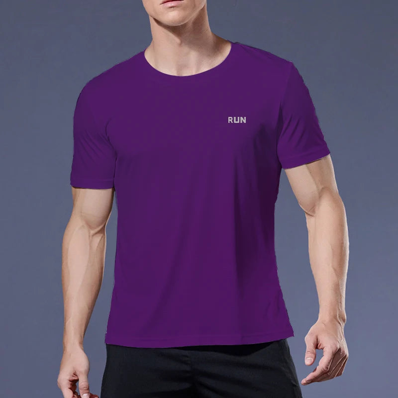 High Quality Polyester Men Running T Shirt Quick Dry Fitness Shirt Training Exercise Clothes Gym Sport Shirt Tops Lightweight