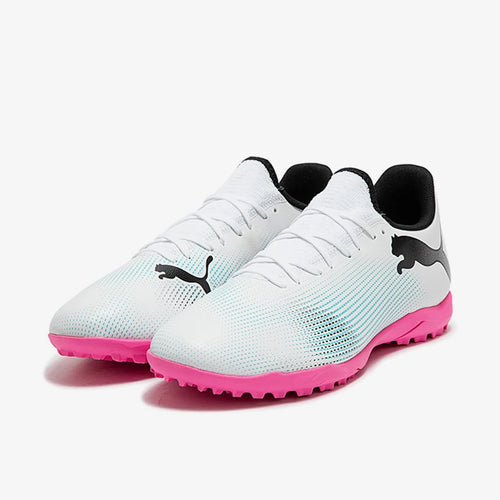 Puma Future 7 Play TT futsal boots