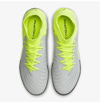 Nike Phantom Luna 2 Academy Turf football & futsal shoes